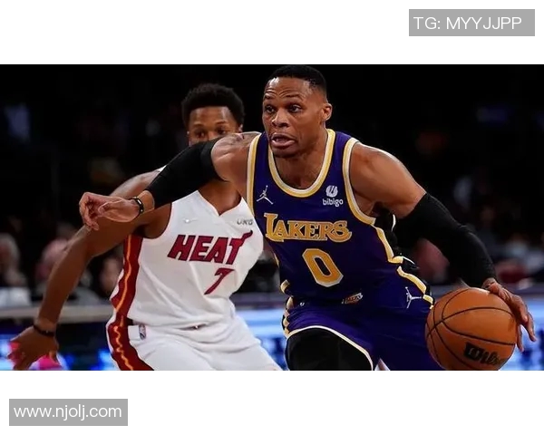 2020年湖人对阵热火全场精彩回放视频解说及赛后分析