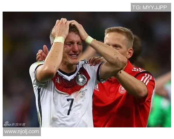 世界杯最佳球员荣耀之路:从顶尖赛事到传奇之巅的奋斗与成就 世界杯最佳球员荣耀之路:从顶尖赛事到传奇之巅的奋斗与成就