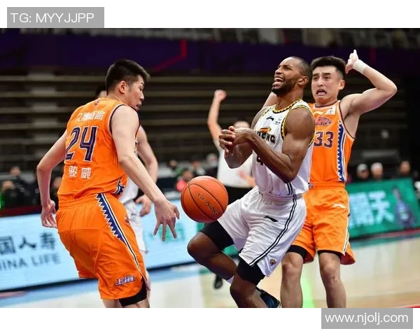 上海篮球队灵活性分析与表现评估探讨 上海篮球队灵活性分析与表现评估探讨