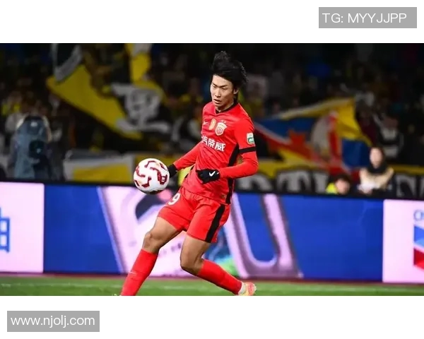 中超球员风采展现：中国足球新星崛起与发展趋势分析