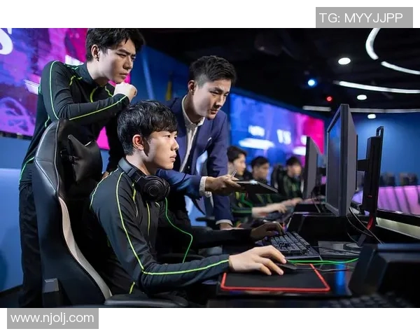 深入解析IG战术体系中的盯防策略与团队协作技巧