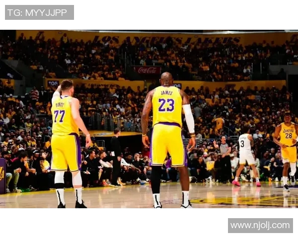 湖人对阵鹈鹕精彩对决回放2月28日全场比赛精彩瞬间回顾