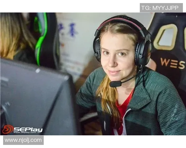 王娜专访：从新手到职业选手的CSGO成长之路与心路历程