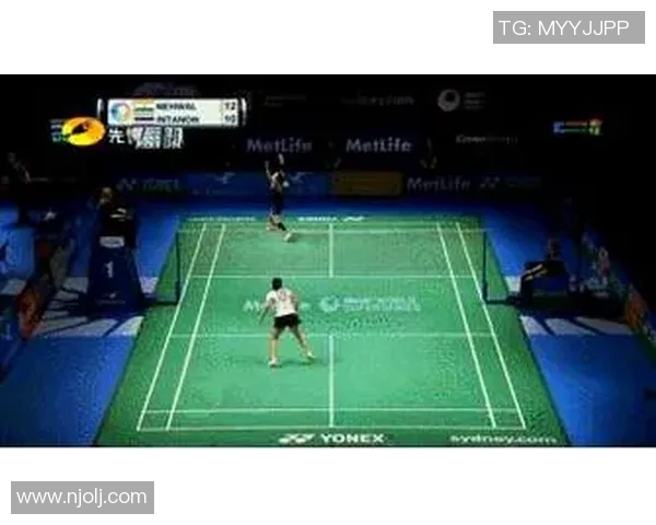 羽毛球战术解析：杭州羽毛球队如何实现中路突破的成功秘诀